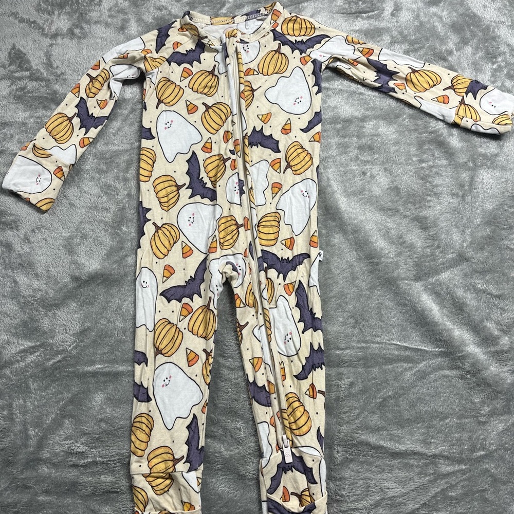 Cream and Orange Footies One Piece Sleepwear